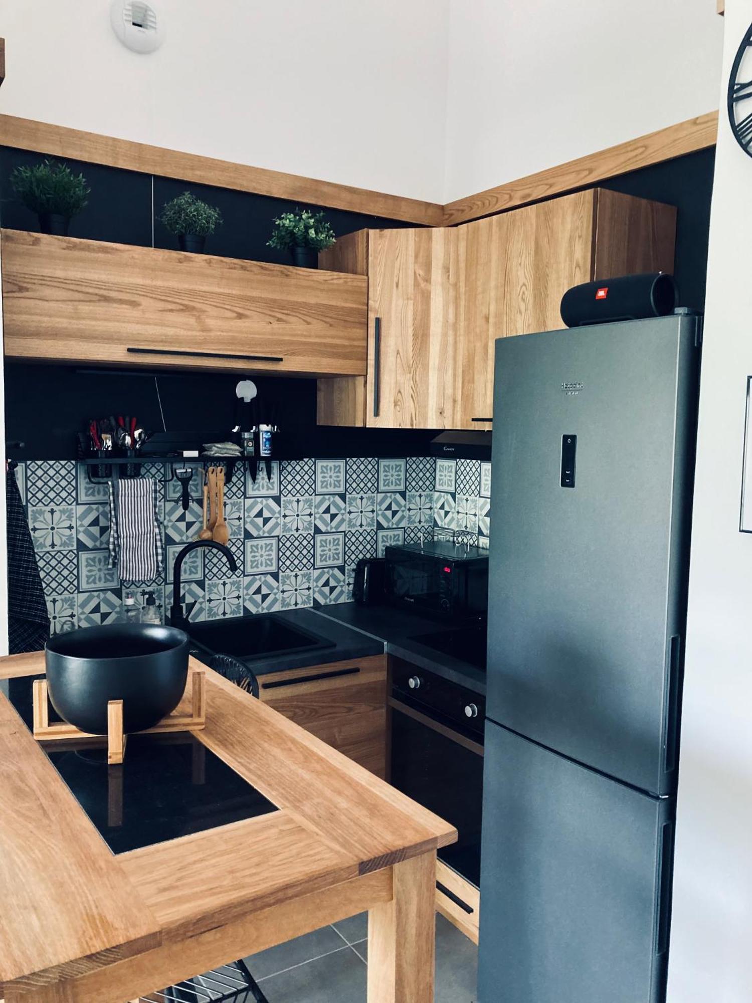 Appartement Design Au Coeur De Montpellier Avec Parking Prive Bagian luar foto